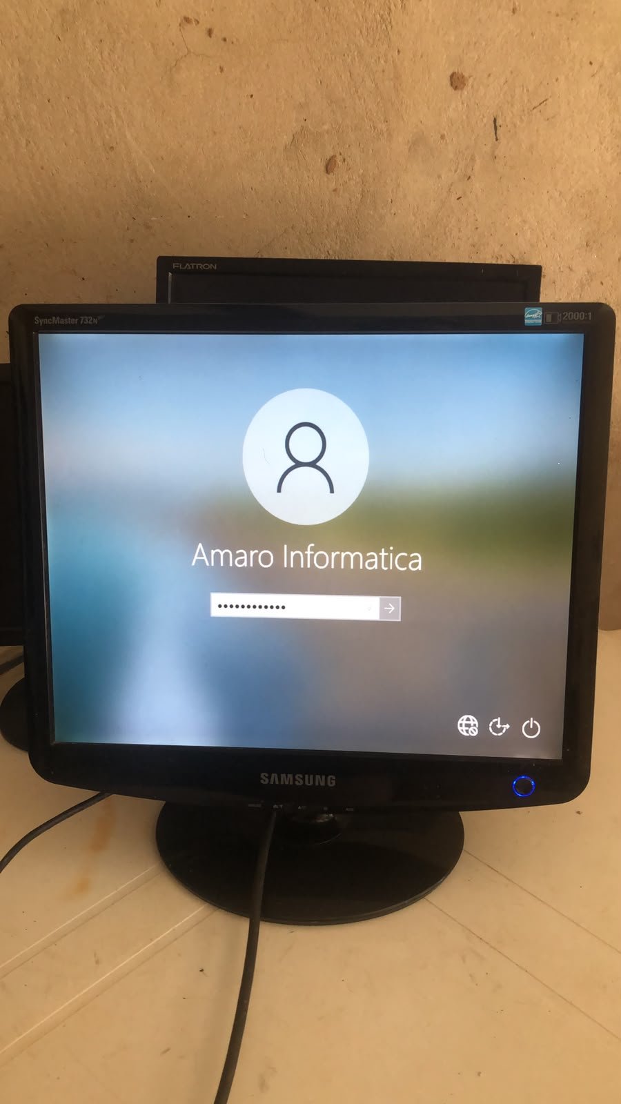 Monitor Samsung19 polegadas 732N-PLUS